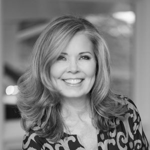 Meet your Posher, Jenifer